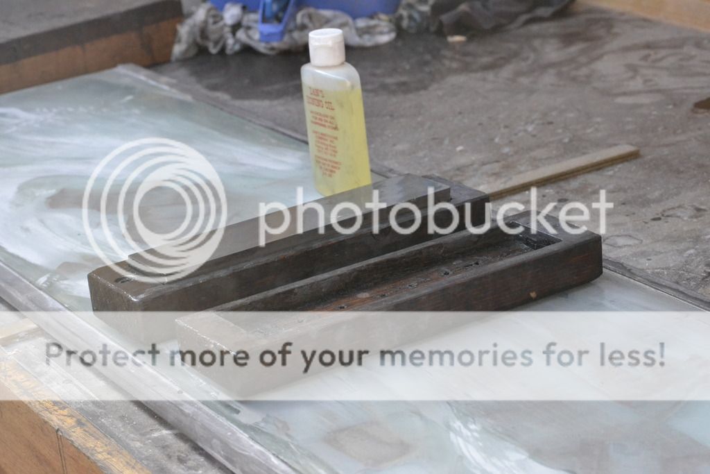 how to clean/refresh glazed oilstone Page 2